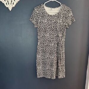 Old Navy Black and White Leopard Print Short Sleeve Sheath Dress Small Petite